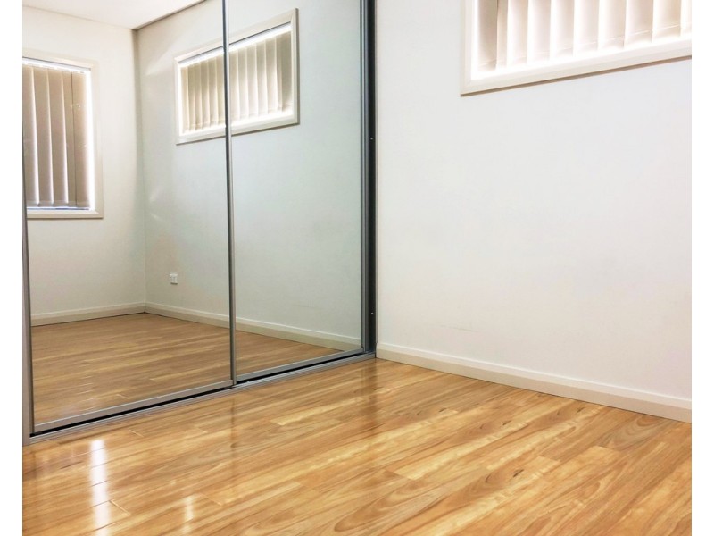 28b Salisbury Rd, Guildford NSW 2161