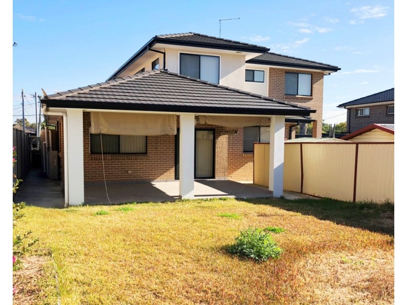 28b Salisbury Rd, Guildford NSW 2161