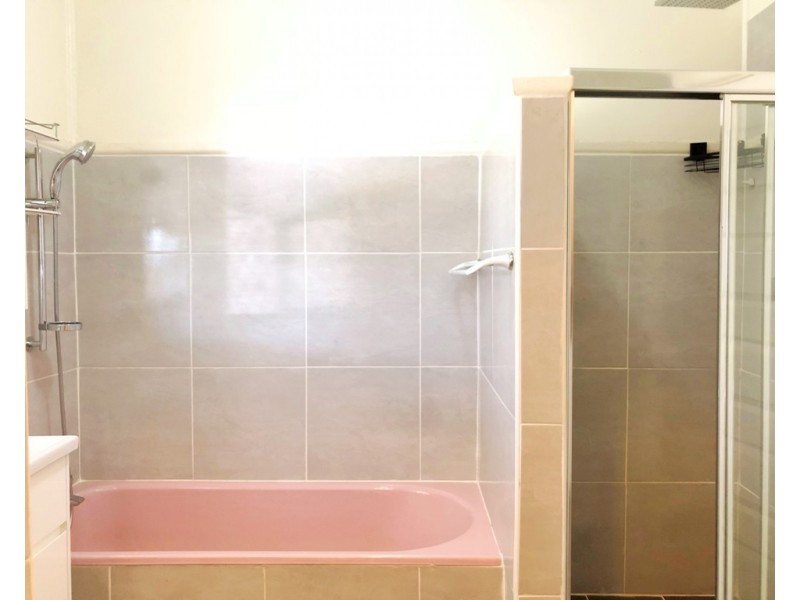 96 Whitaker St, Old Guildford NSW 2161