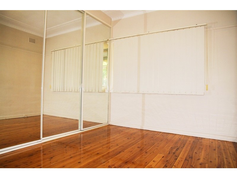 55 Salisbury Rd, Guildford NSW 2161