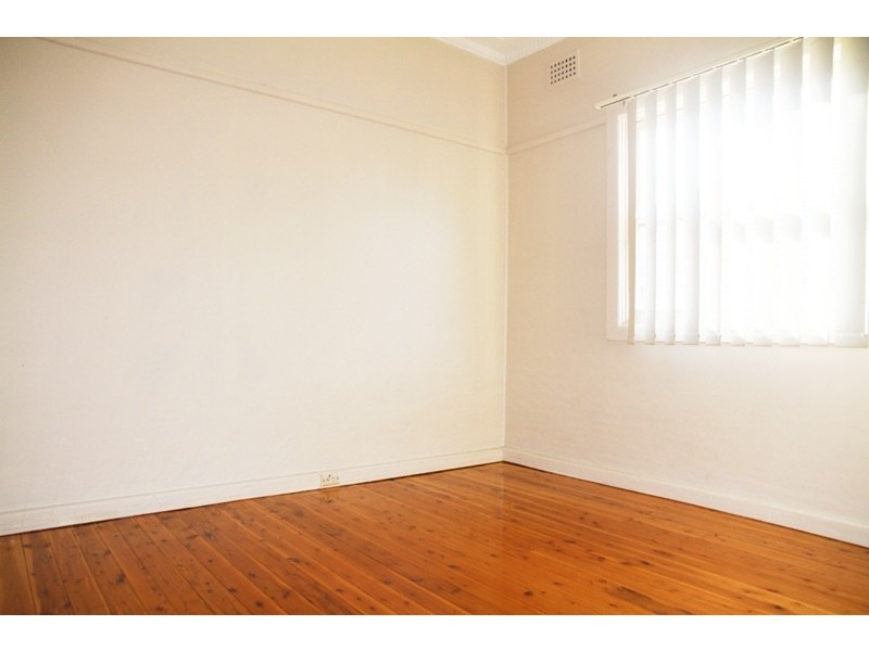 55 Salisbury Rd, Guildford NSW 2161