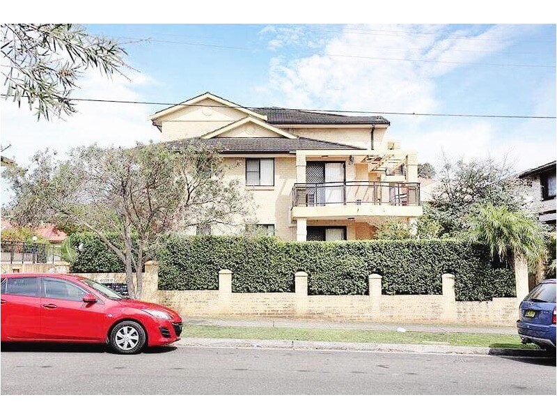 11/93 Clyde St, Guildford NSW 2161