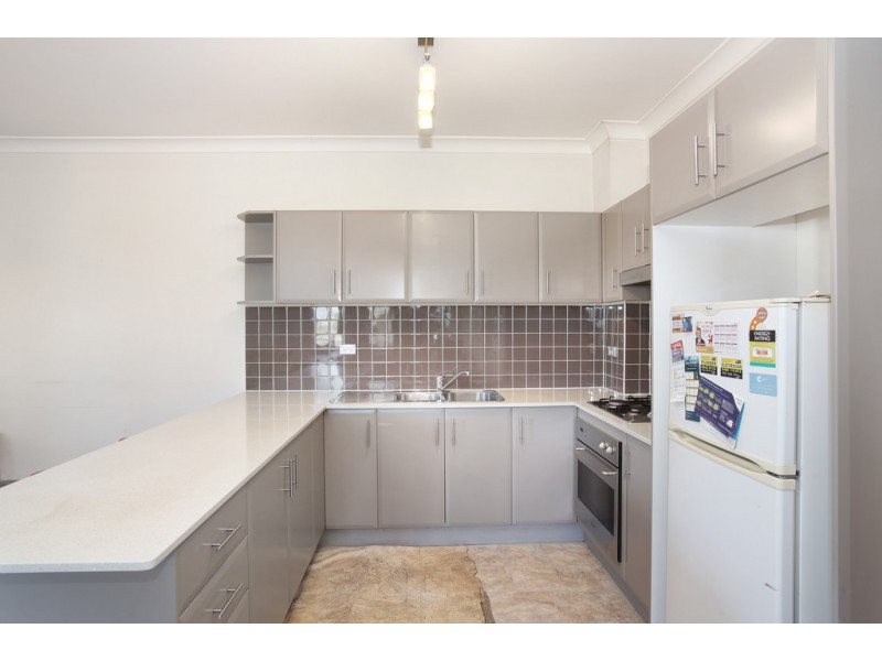 1/10-12 Wingello St, Guildford NSW 2161