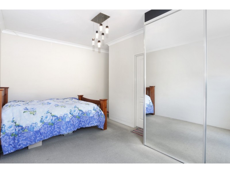 1/10-12 Wingello St, Guildford NSW 2161