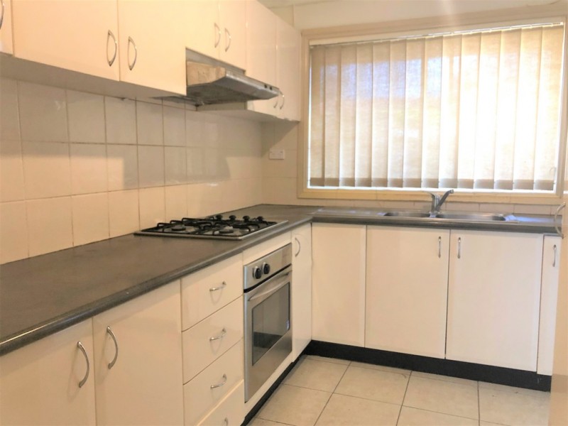 4/511 Woodville Rd, Guildford NSW 2161