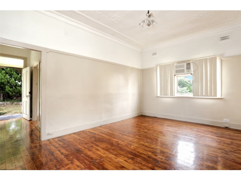 543 Woodville rd, Guildford NSW 2161