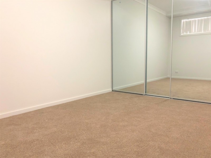 64 Cross St, Guildford NSW 2161