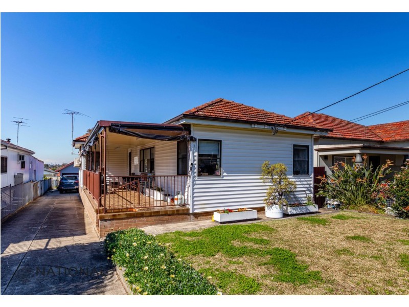 31 Rowley Rd, Guildford NSW 2161