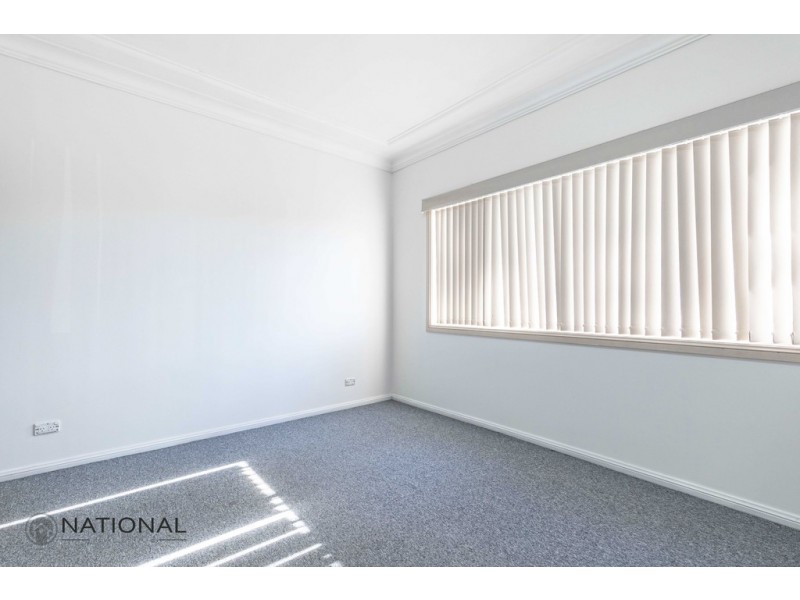 8 Bury Rd, Guildford NSW 2161