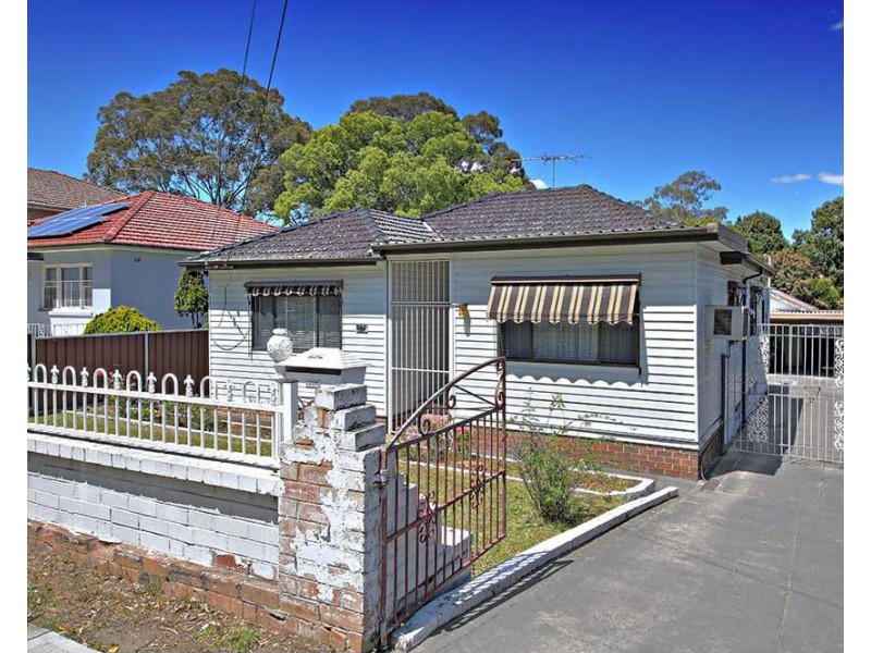 260 Canterbury Rd, Revesby NSW 2212