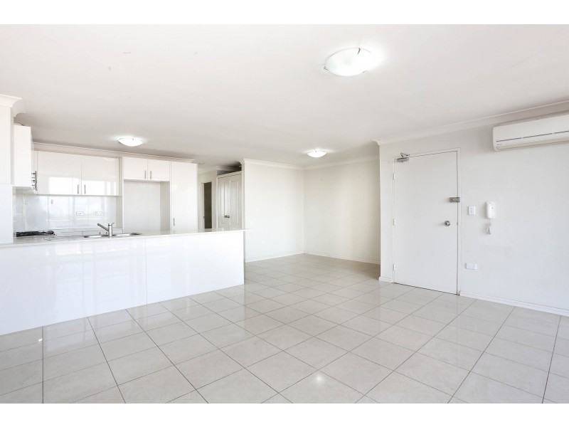 30/546-556 Woodville Rd, Guildford NSW 2161