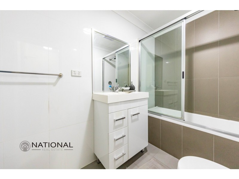 2/291 Woodville Rd, Guildford NSW 2161