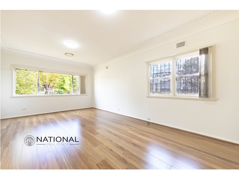 33 Mountford Avenue, Guildford NSW 2161