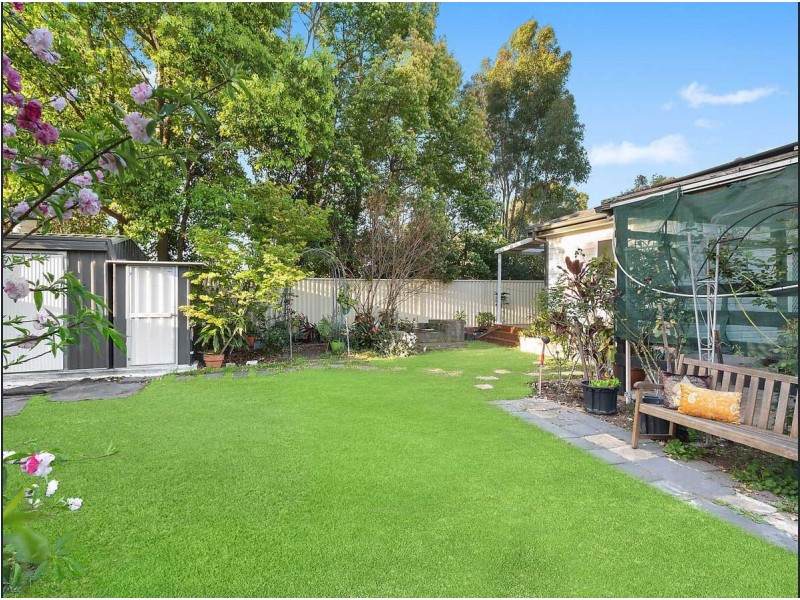 33 Mountford Avenue, Guildford NSW 2161