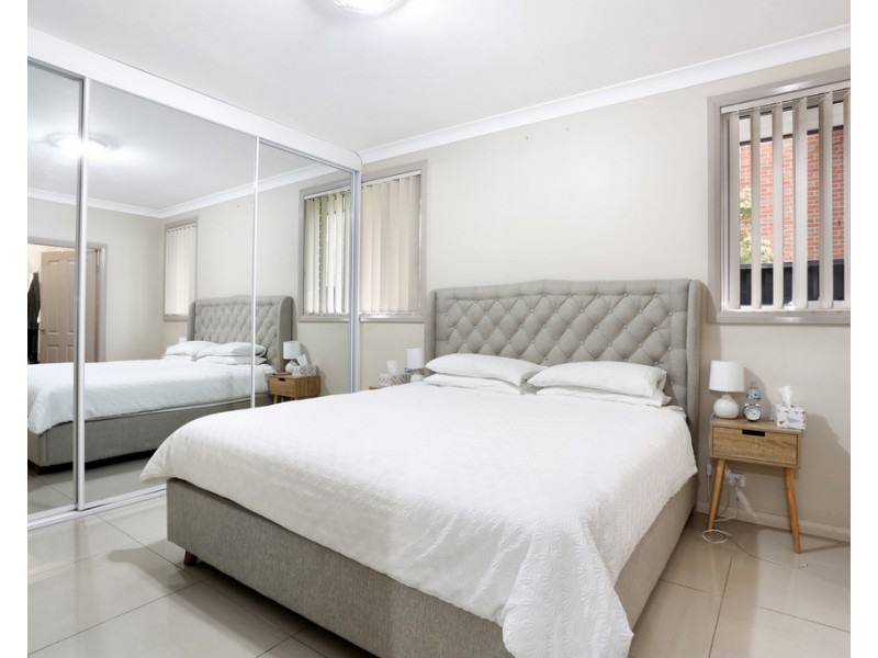 525 Woodville Rd, Guildford NSW 2161