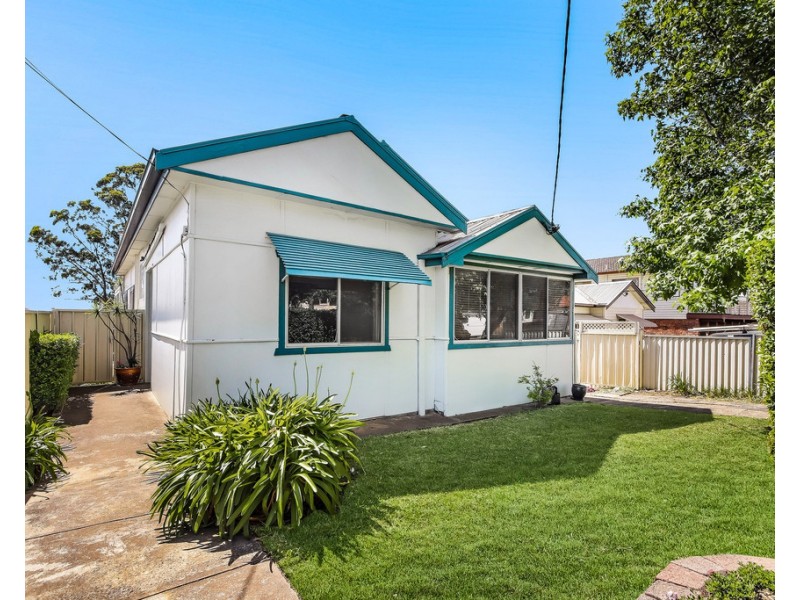 9 Taralga St, Old Guildford NSW 2161