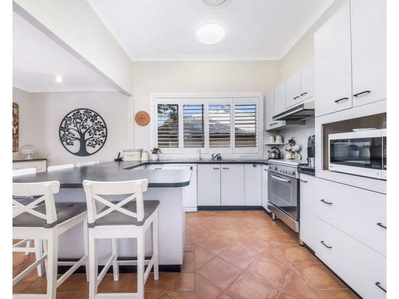 9 Taralga St, Old Guildford NSW 2161