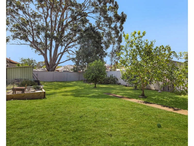 9 Taralga St, Old Guildford NSW 2161