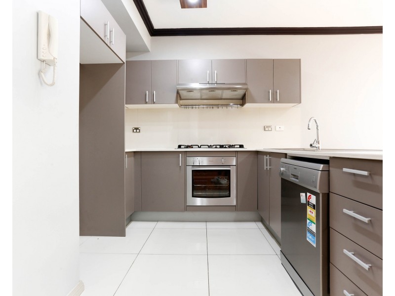 18/328 Woodville Rd, Guildford NSW 2161