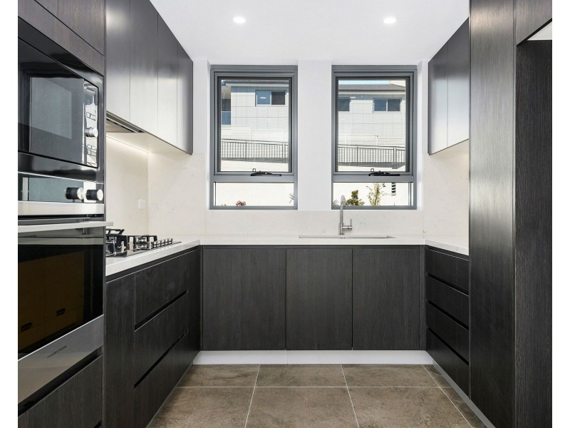 Castle Hill NSW 2154