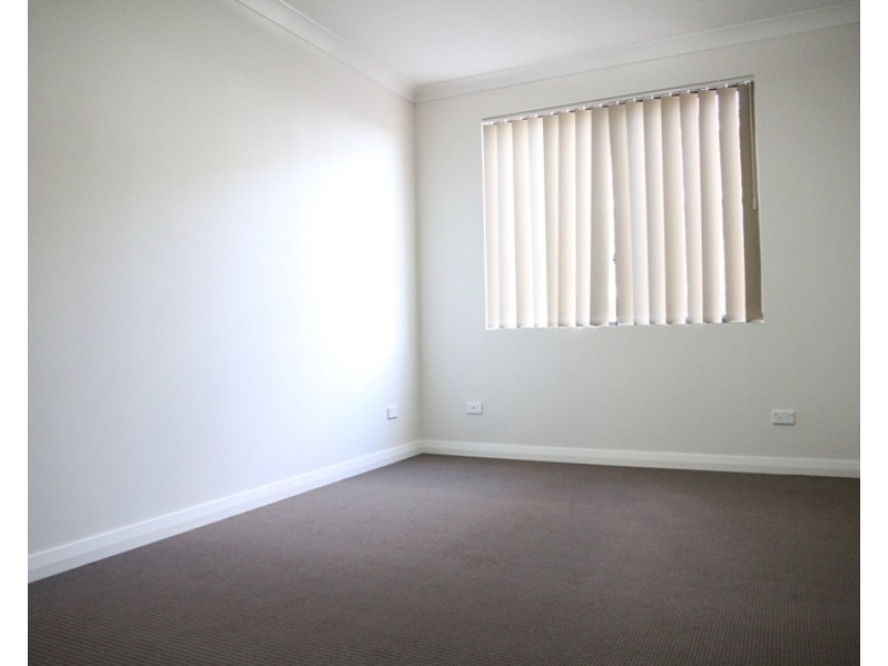 29/5-11 Howard Avenue, Northmead NSW 2152