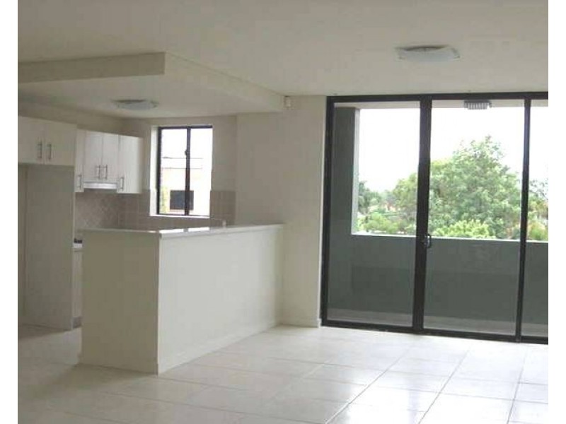 29/5-11 Howard Avenue, Northmead NSW 2152