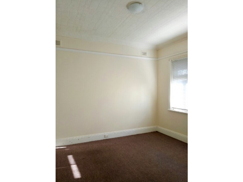 49 Woodville Road, Granville NSW 2142