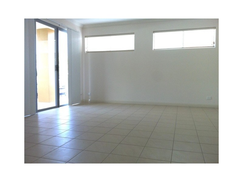 14/11-13 Cross St, Guildford NSW 2161