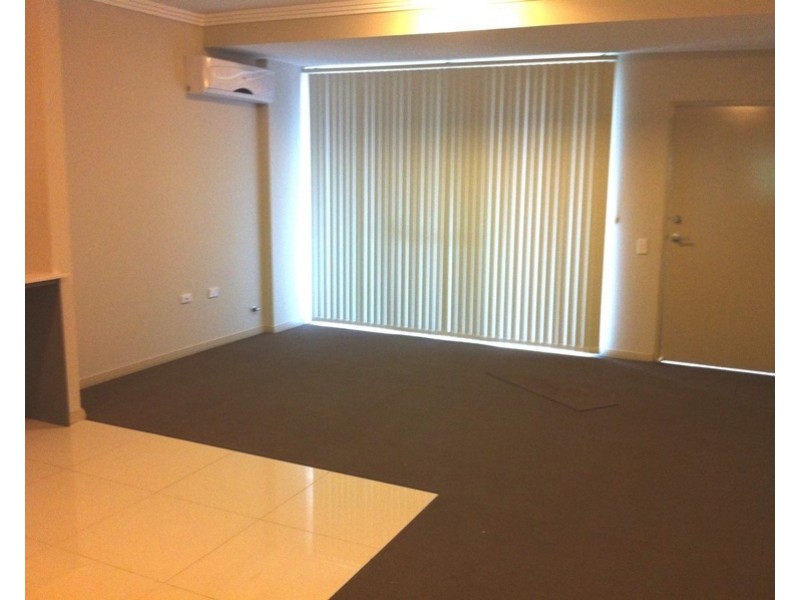 2/328 Woodville Road, Guildford NSW 2161