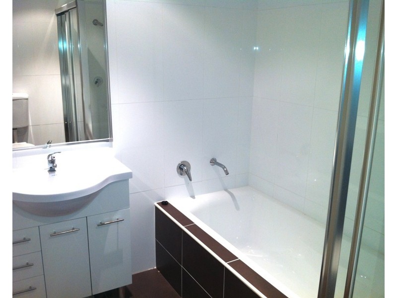 2/328 Woodville Road, Guildford NSW 2161