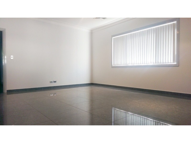 18 Talbot Rd, Guildford NSW 2161