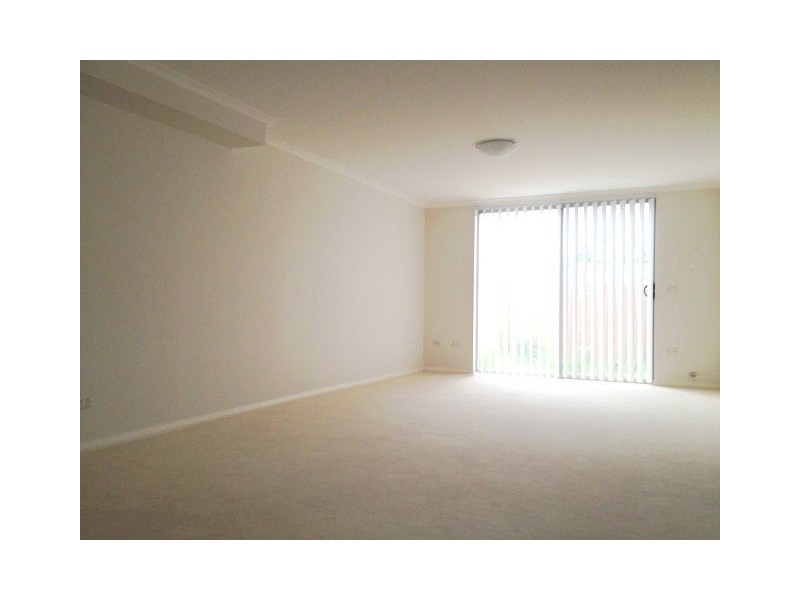 4/37 Rosebery Road, Guildford NSW 2161