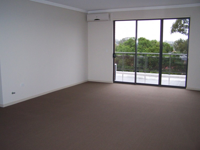 12/328 Woodville Rd, Guildford NSW 2161