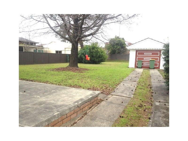 17 Bury Road, Guildford NSW 2161