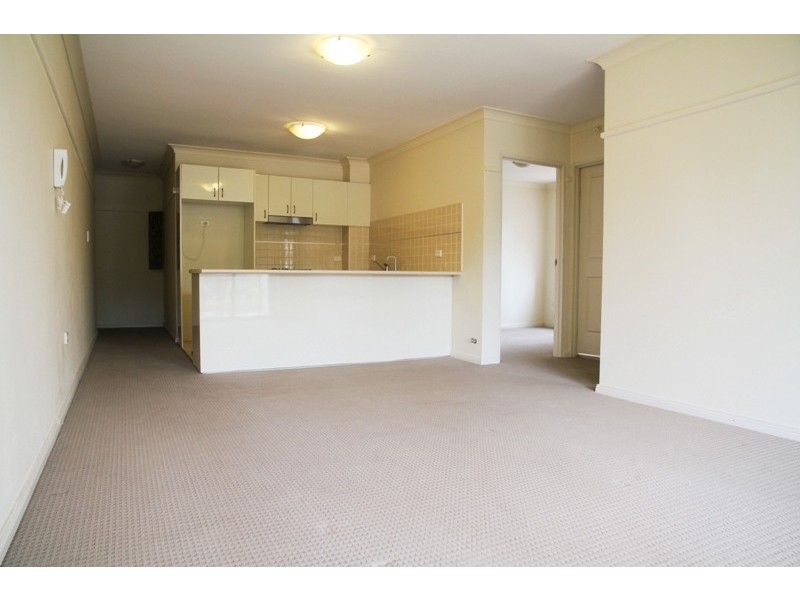 17/2-4 Kane Street, Guildford NSW 2161