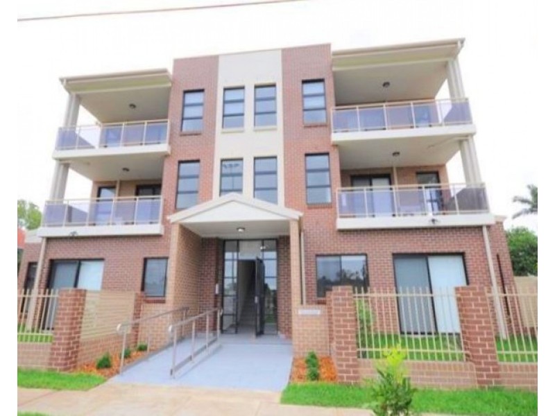 10/12-14 Banks Street, Parramatta NSW 2150