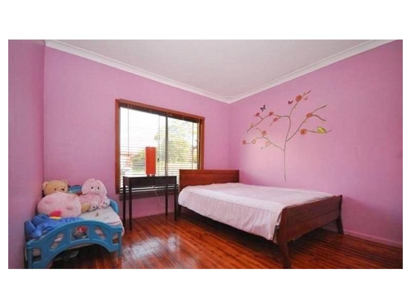 123 Chifley Street, Smithfield NSW 2164