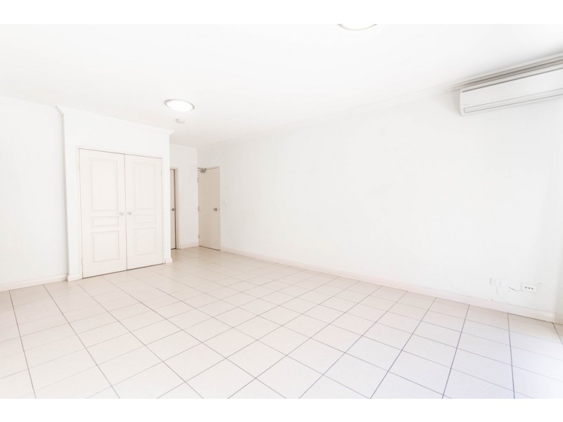 2/72-74 Berwick St, Guildford NSW 2161