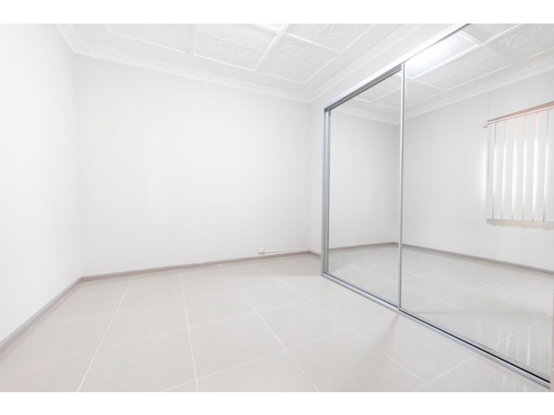 38 Rosebery Rd, Guildford NSW 2161