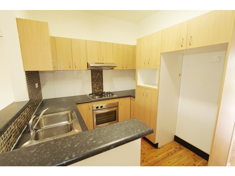 26 Henry St, Guildford NSW 2161