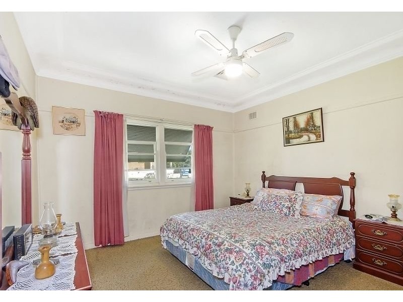 58 Cross St, Guildford NSW 2161