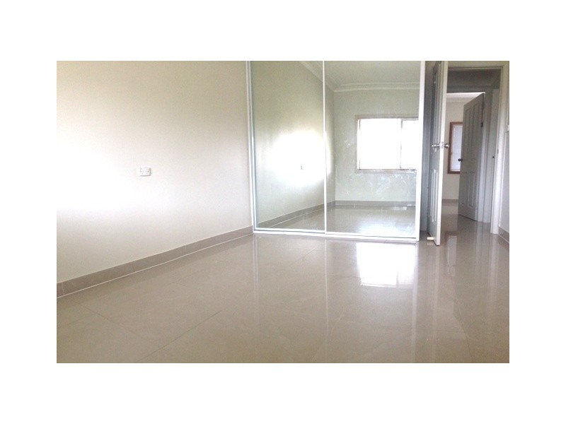 5 Verlie Street, South Wentworthville NSW 2145