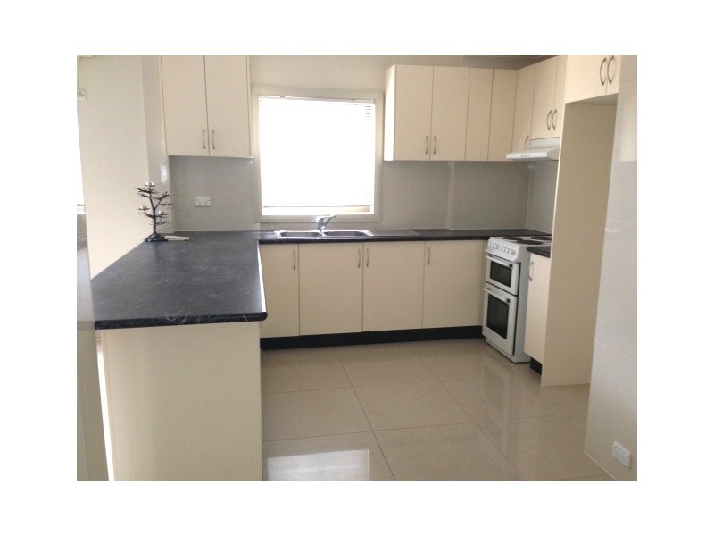 5 Verlie Street, South Wentworthville NSW 2145