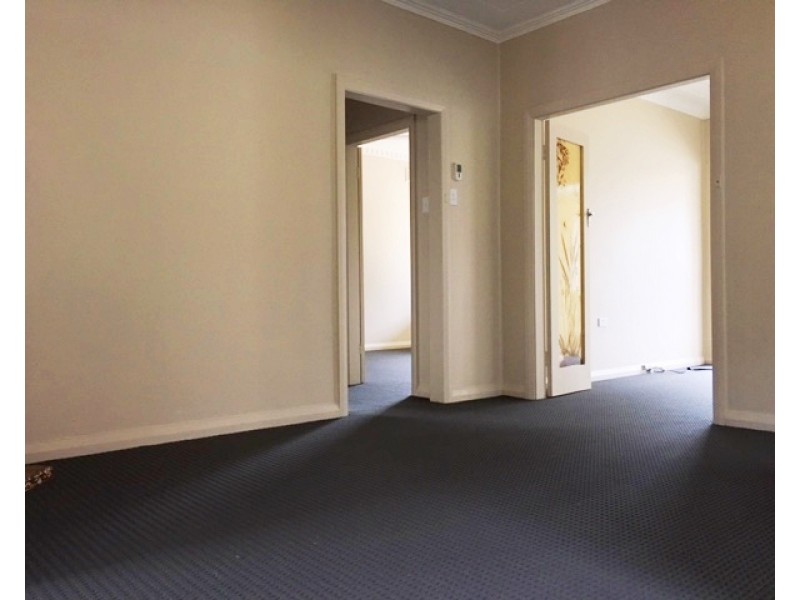 77 Henry Street, Guildford NSW 2161