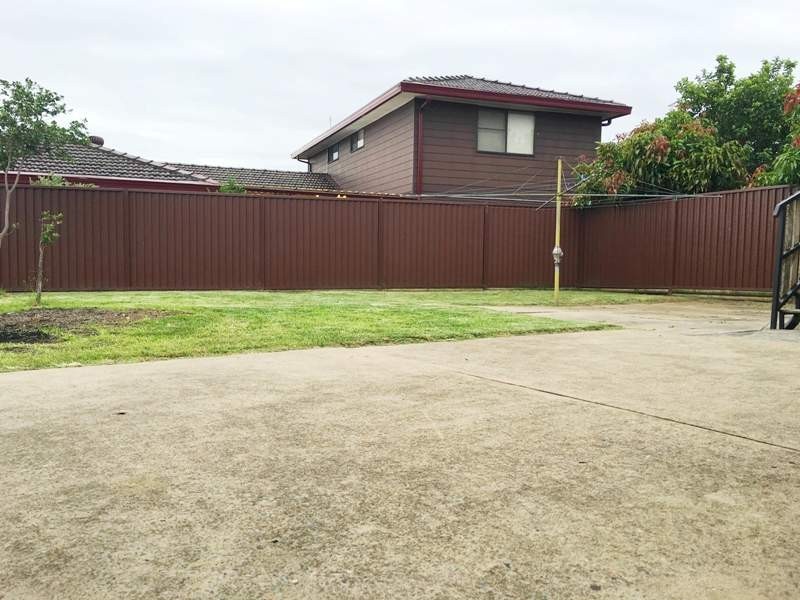 11 Bird Avenue, Guildford NSW 2161