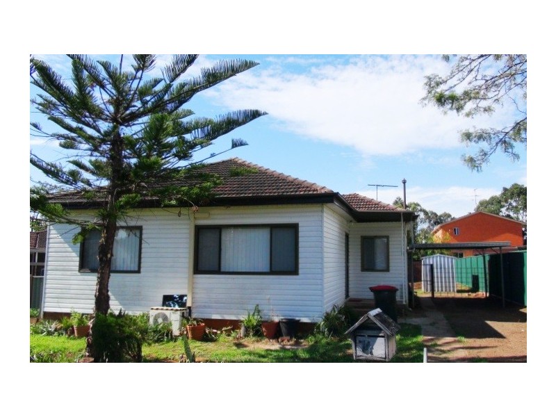 74 Whitaker Street, Old Guildford NSW 2161