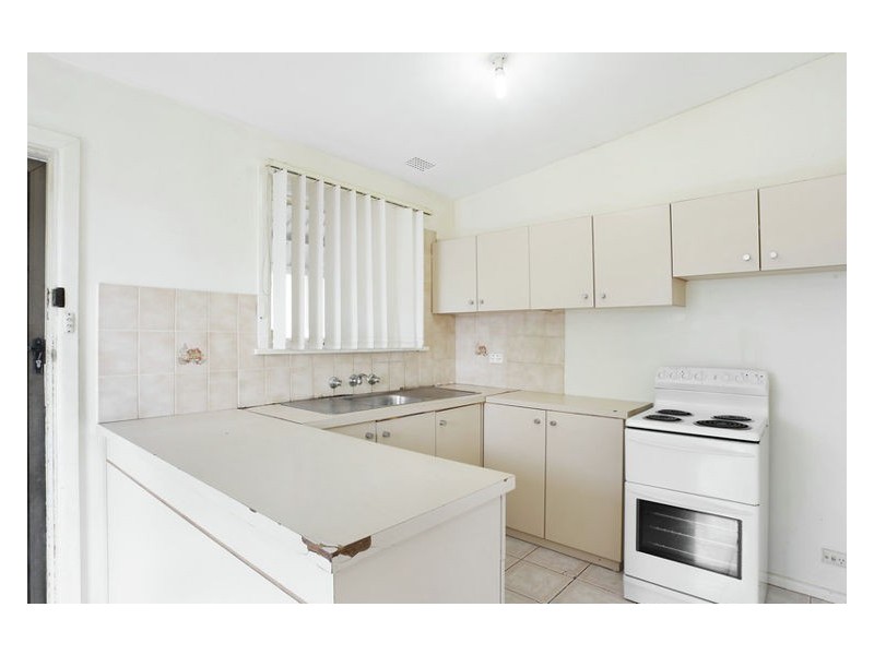 6 Taylor Street, Greystanes NSW 2145