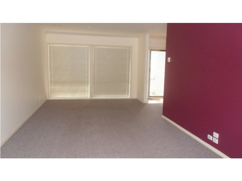 57/12-32 Pecks Road, Sydenham VIC 3037