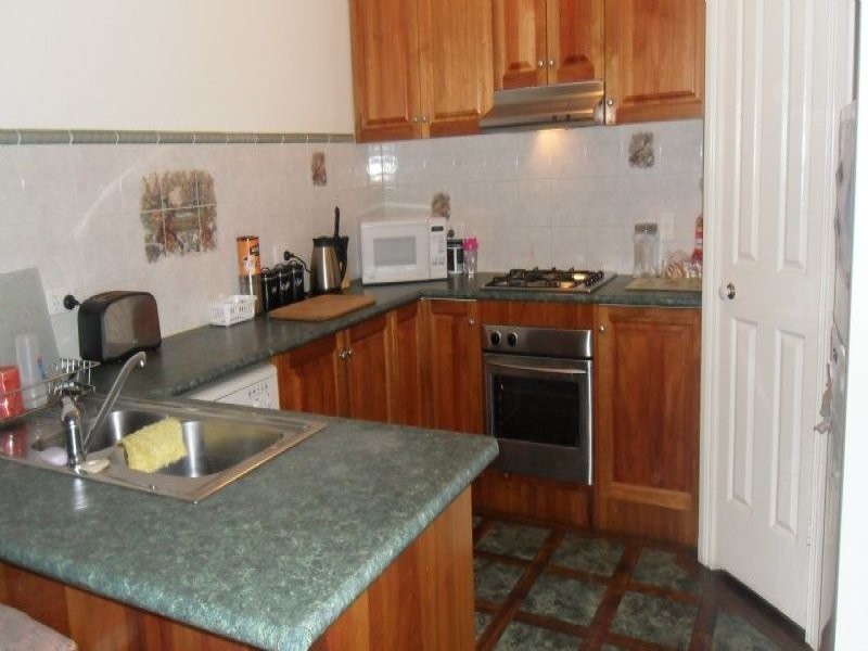 30 Parkview Terrace, Sydenham VIC 3037