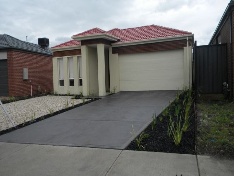 6 Panton Gap, South Morang VIC 3752